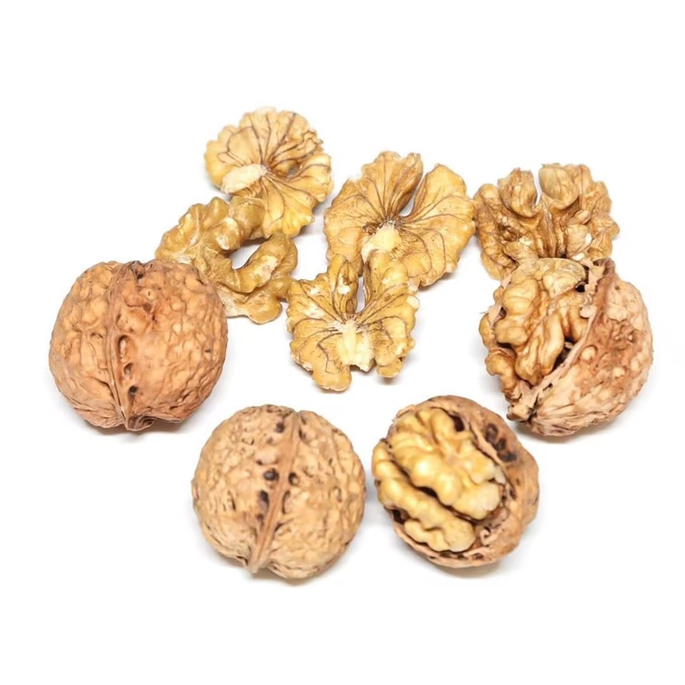 Raw Whole Walnut